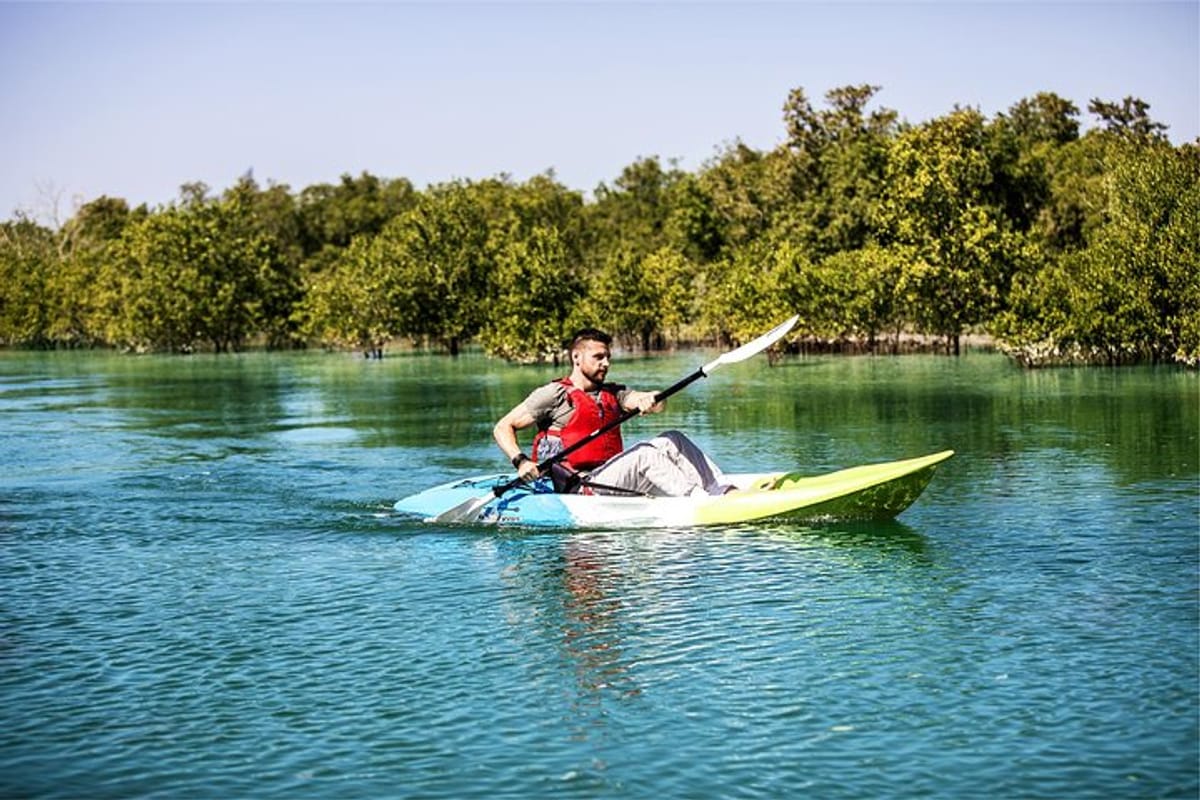 abu-dhabi-eastern-mangrove-lagoon-national-park-kayaking-guided-tour_1